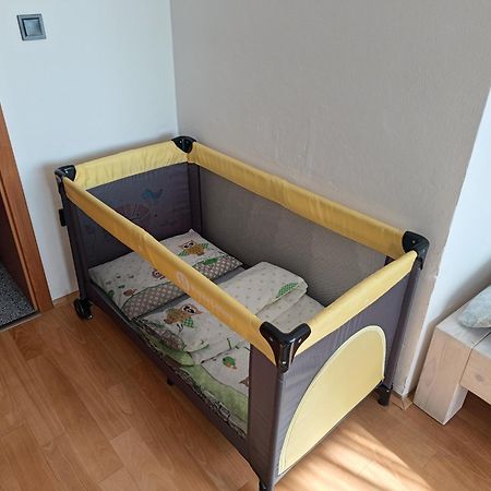 Ferienwohnung Cervena Cesta Kunovice Exterior foto
