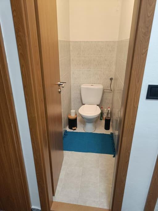 Ferienwohnung Cervena Cesta Kunovice Exterior foto