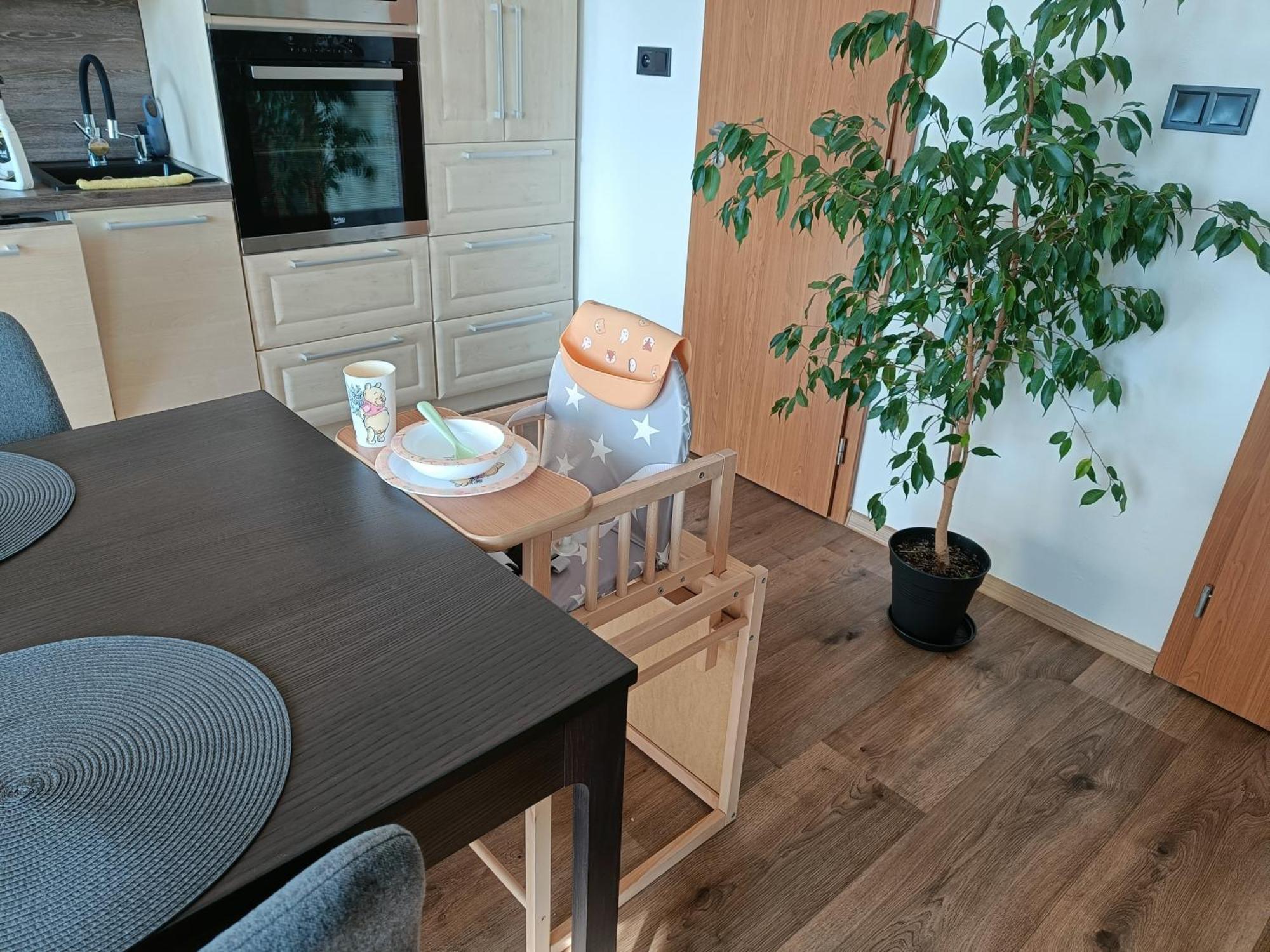 Ferienwohnung Cervena Cesta Kunovice Exterior foto