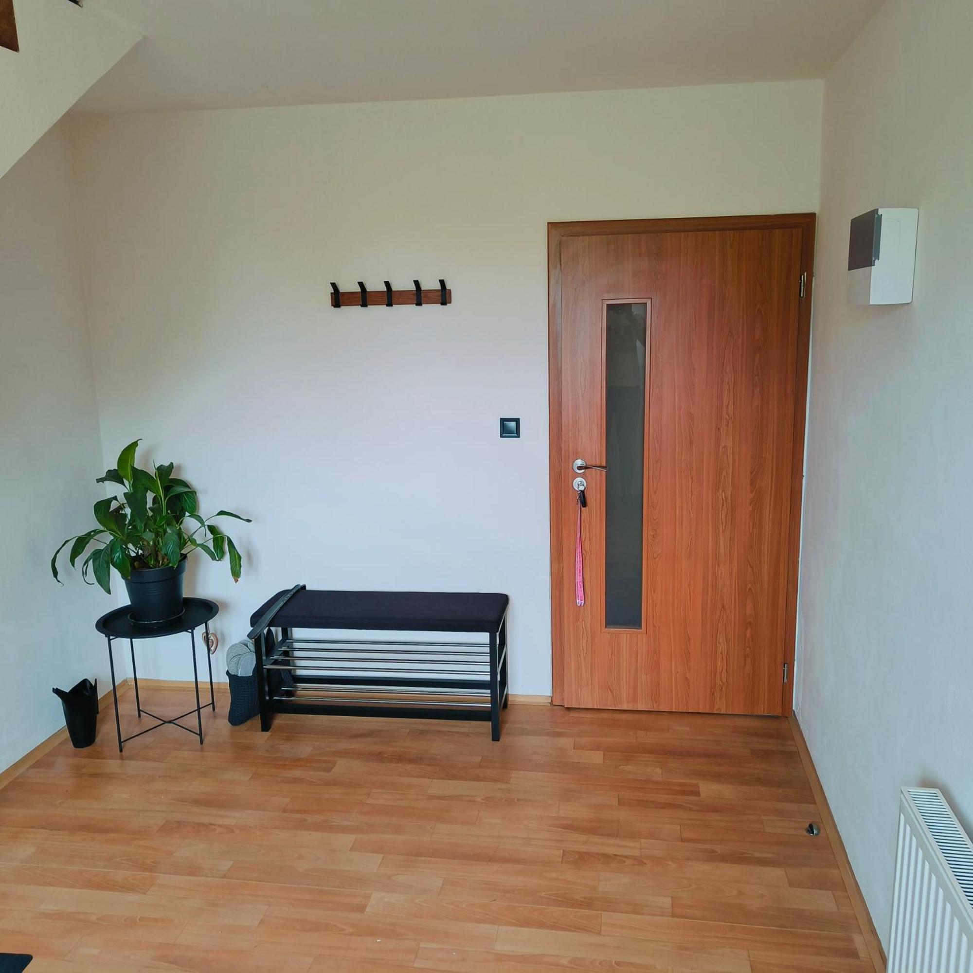 Ferienwohnung Cervena Cesta Kunovice Exterior foto